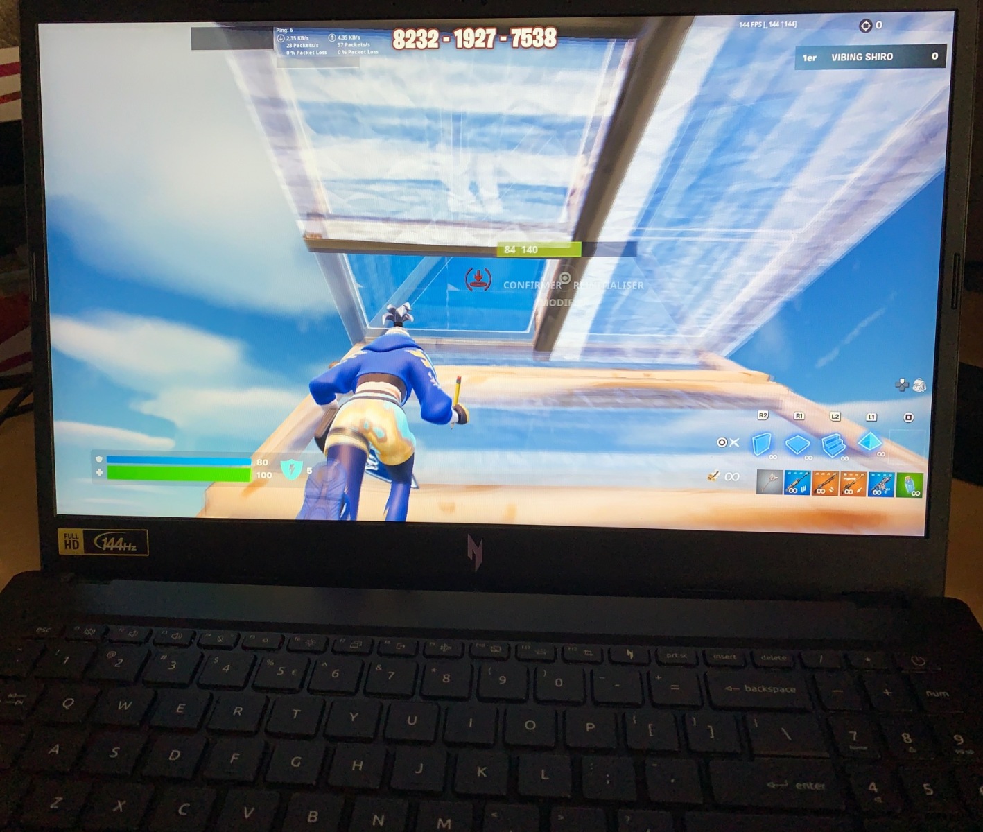 Acer Nitro V15 - Fortnite