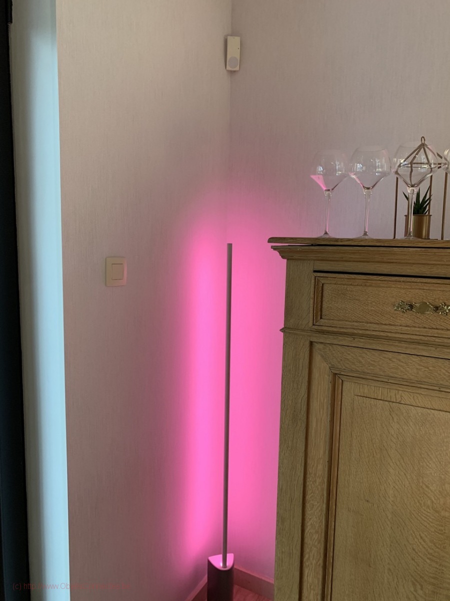 Lampe_Philips_Hue_Signe-346